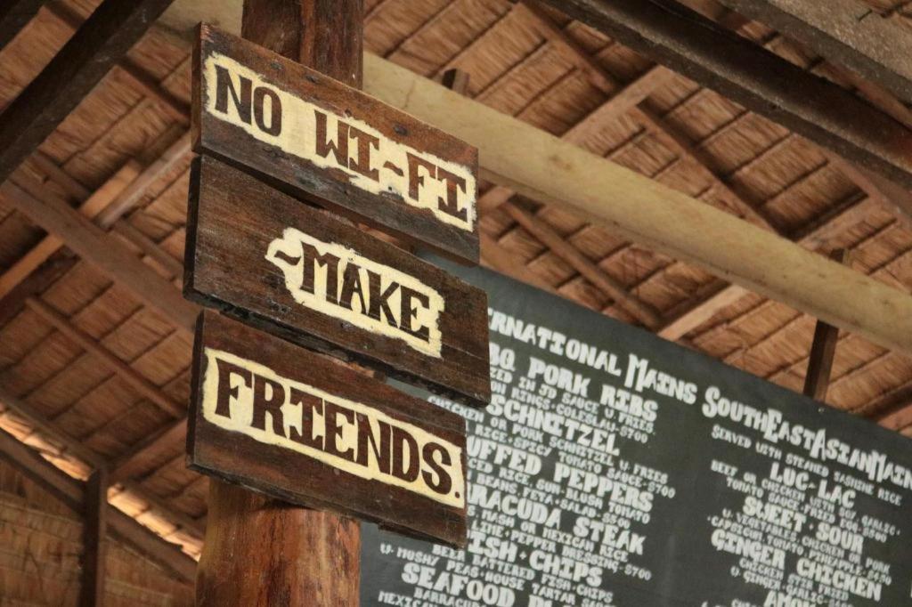 Albergue Mad Monkey Koh Rong Samloem Koh Rong Sanloem Exterior foto
